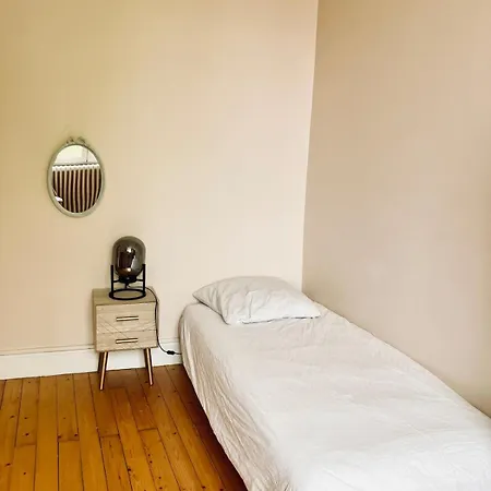 La Gannatoise Family With Garden 别墅