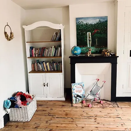 La Gannatoise Family With Garden Villa *