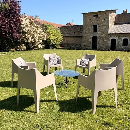 La Gannatoise Family With Garden Villa Gannat